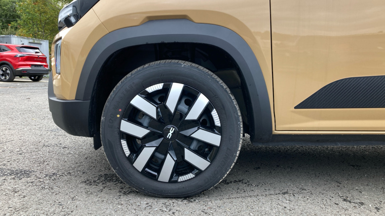 Dacia Spring 27kWh Expression 65 48kW 5dr Auto Electric Hatchback